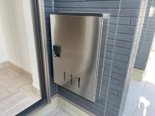 サウザンドリーフの玄関|宅配ボックス