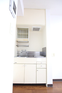 キッチンがお部屋にあるタイプ♪