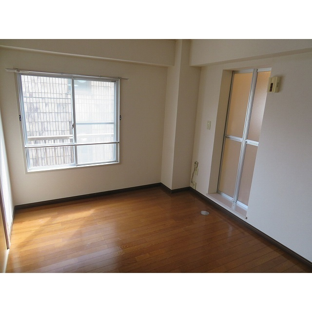 Ｚマンションの居間・リビング