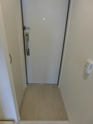 リブリ・FELICE 新所沢の玄関