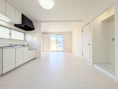 LDK12帖に間取り変更しました