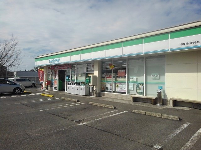 ジラソーレ　Ⅲの周辺|ファミリーマート妙円寺店まで450m