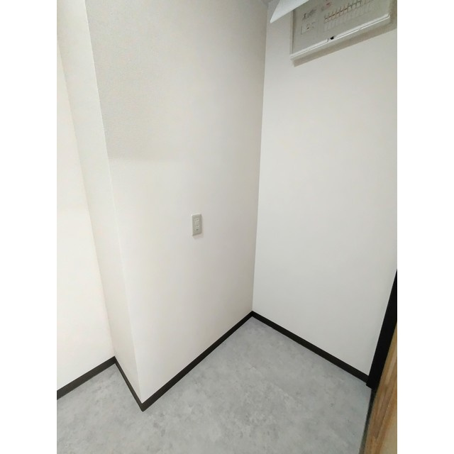 青木ビル(今川町)の内装