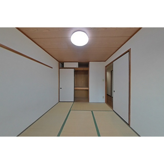 ジュネスＳＨＩＭＡＢＥの収納