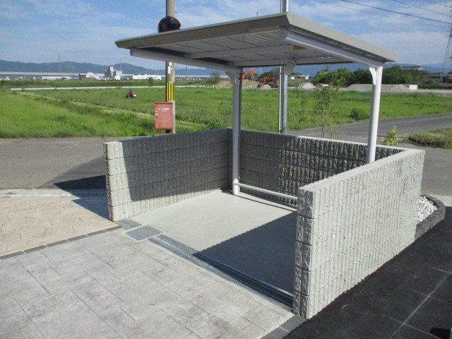 磯城郡三宅町大字上但馬のアパートのその他