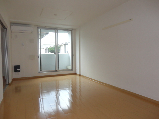 レジデンス斑鳩の居間・リビング