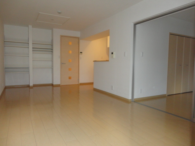 レジデンス斑鳩の居間・リビング