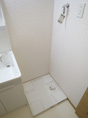 【その他】 | メイコーポ中目黒 | 室内洗濯機置場
