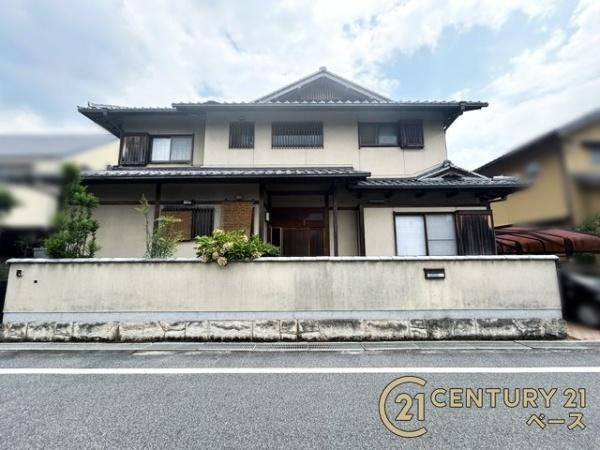 橿原市白橿町１丁目　一戸建のその他|■現地撮影写真■駐車スペース３台分完備！