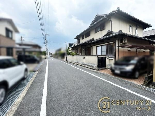 橿原市白橿町１丁目　一戸建の前面道路含む現地写真|■現地撮影写真■落ち着いた雰囲気の閑静な住宅地内です！