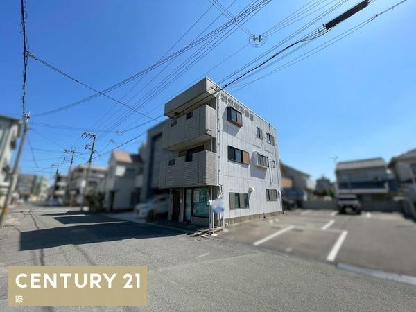 和歌山市南五兵衛丁　中古戸建の前面道路含む現地写真