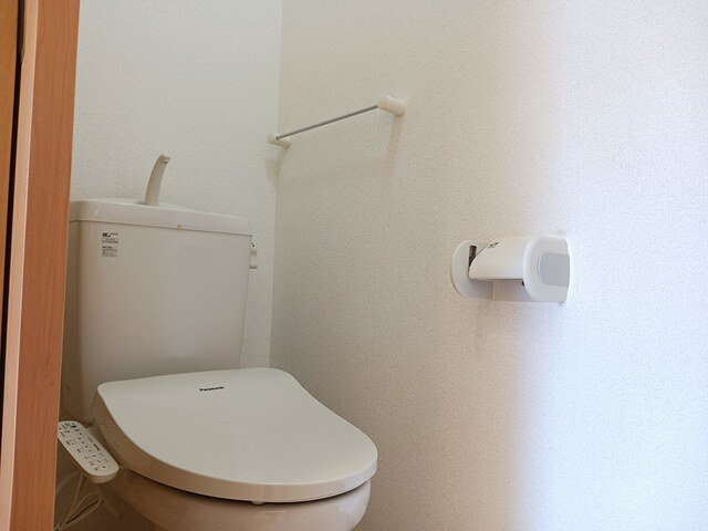 プラティーク・メゾンのトイレ|清潔感のあるトイレです