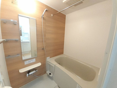 【浴室】 | レフィナード・コンドミニオ