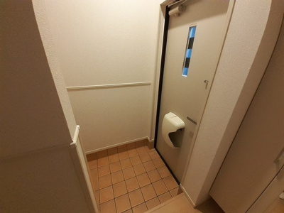 【玄関】 | レフィナード・コンドミニオ