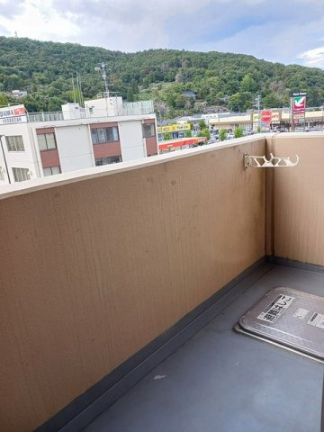 パールヒルズ入江町のバルコニー