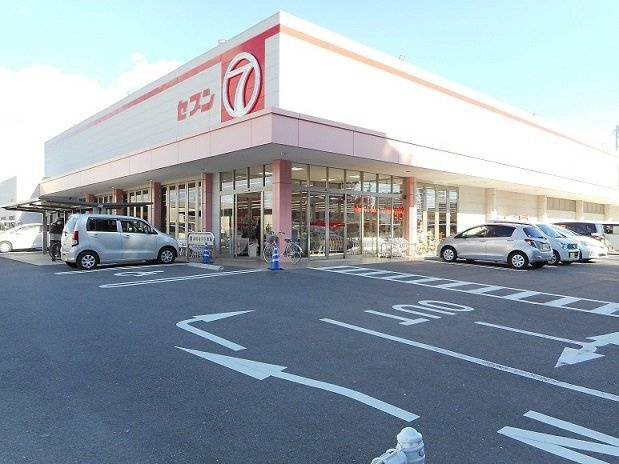 【周辺】 | カーサ　アルベロディピノＡ | セブン津田店さんまで2300m