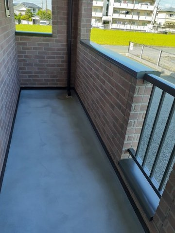 オロールＡのバルコニー