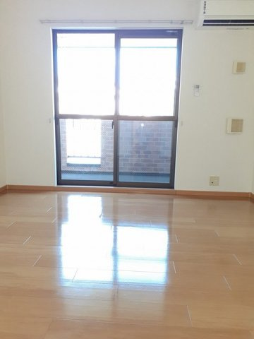 オロールＡの居間・リビング