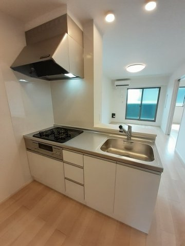 フランフラワーＢのキッチン