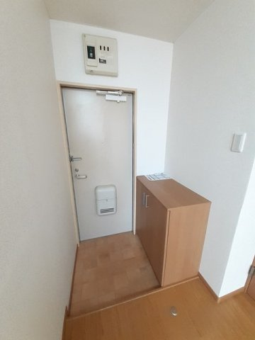 リバーサイドＭＹの玄関