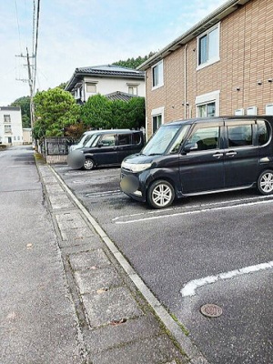 【駐車場】 | ゼファー