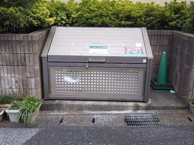 レオパレスグランデ花園のその他