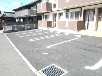 【駐車場】 | クローバーハイツ本城