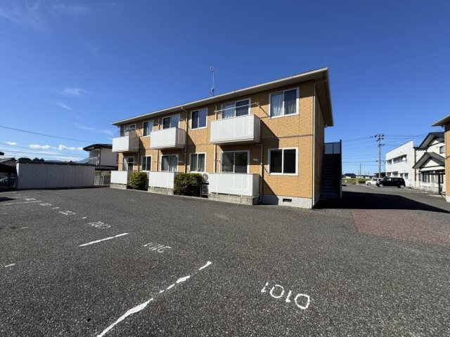 コットン ハウスＣの駐車場