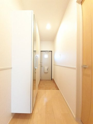 メゾン　ルミエール　Ⅱの玄関