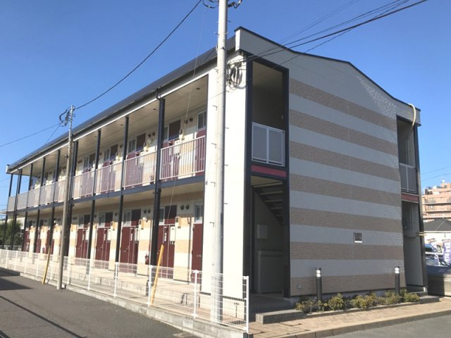 レオパレスフランの外観