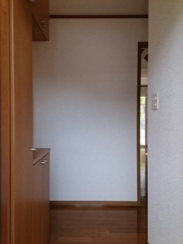 サントル吉藤Ｃの玄関