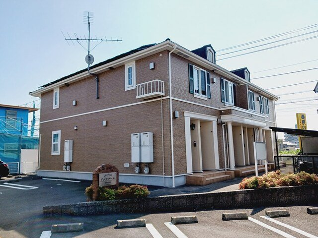 アドラブールの外観