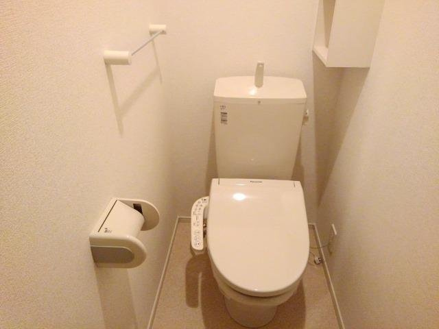 シャンドフルールⅢのトイレ