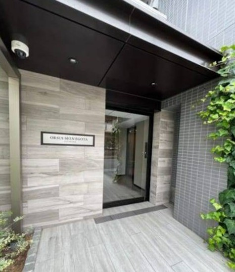 ORSUS新江古田のエントランス