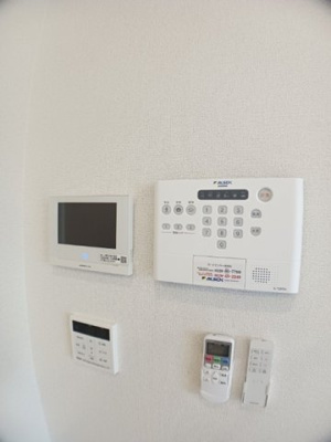 【設備】 | アヴィニール新町東