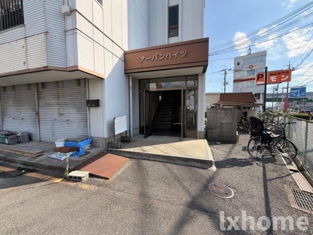 アーバンハイツのエントランス