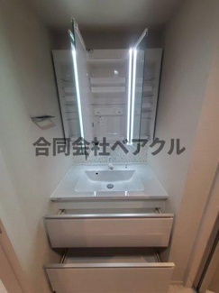 【独立洗面台】 | Mare 京都一条 | 朝の支度にも助かる、独立の洗髪洗面化粧台