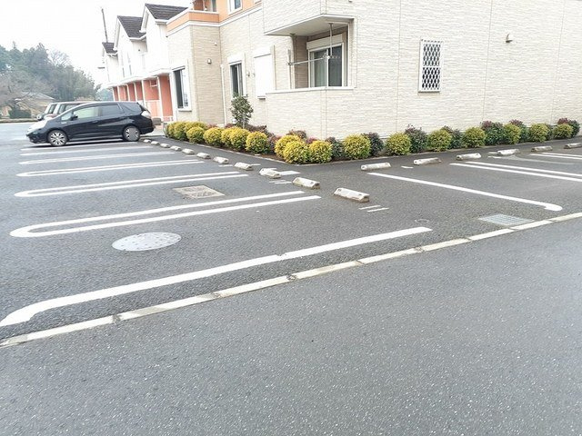 サンリットガーデンＭの駐車場|駐車場です