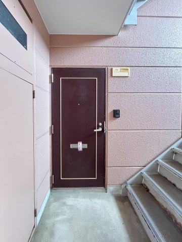 メゾンドールの居間・リビング|イメージ205号室の写真