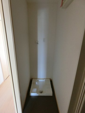 ユニゾン　彩の洗面所