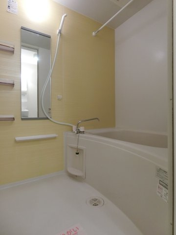 ベル　オーブ　Ｓの浴室