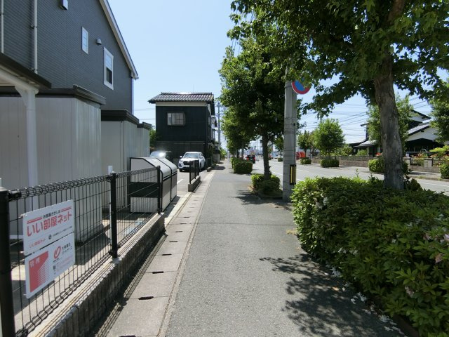 メゾン・ド・ジェルメの周辺