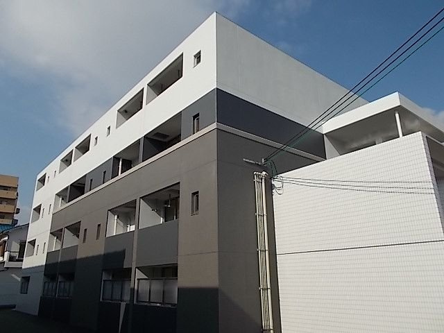 グランシャリオ・Ⅱの外観