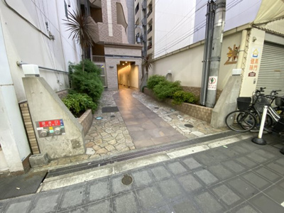【エントランス】 | Gramercy Nipponbashi