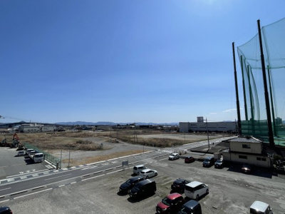 【展望】 | グローバル堅田Ⅱ | 日差しを遮るものがないので、お洗濯ものが多くてもたっぷり気持ちよくお洗濯して頂けます。