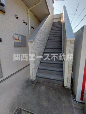 【エントランス】 | アイディアル若草