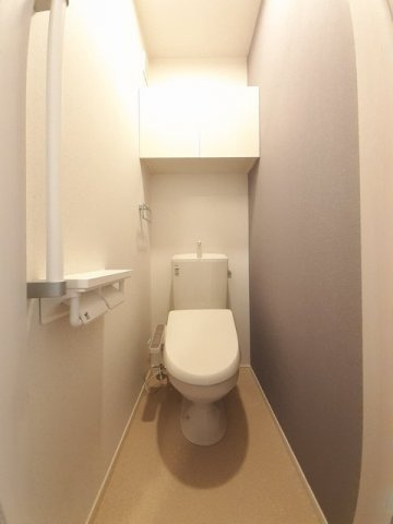 コンフォート末武中のトイレ