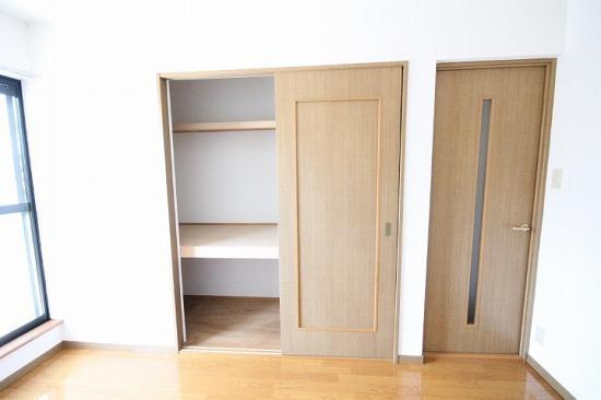 DUPLEX 国王30Aの収納