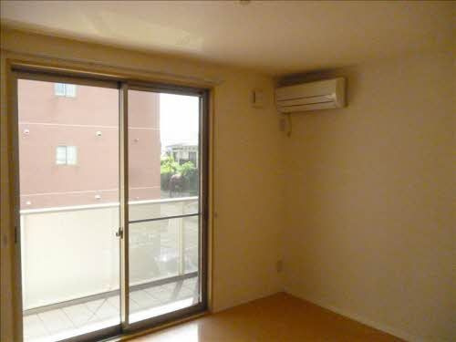 ネッカーの内装