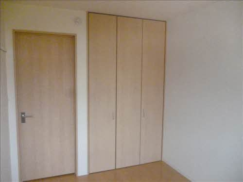 ネッカーの内装